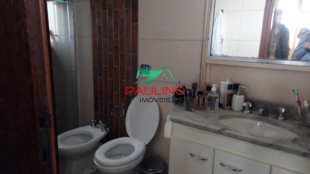 VENDE-SE E ALUGA APARTAMENTO – MAROLÃO (CENTRO)