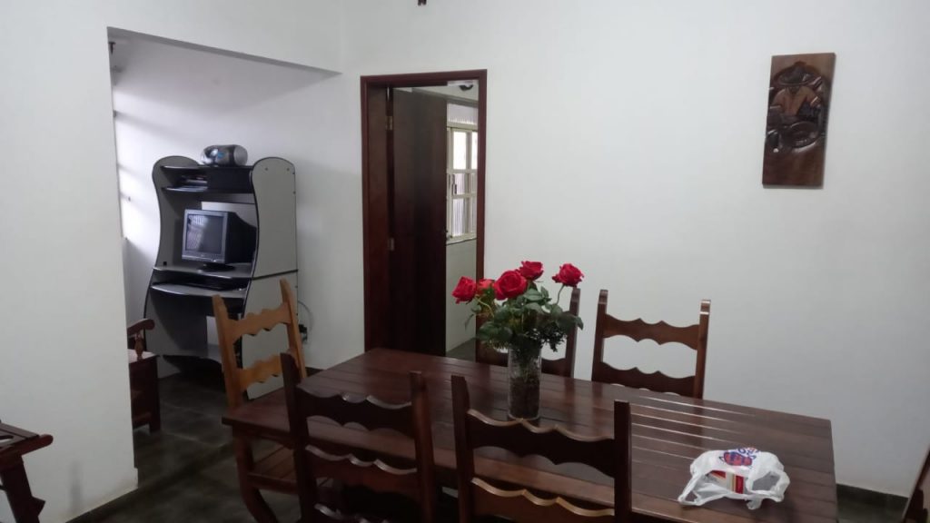 VENDE-SE APARTAMENTO NO CENTRO PRÓXIMO A RODOVIÁRIA