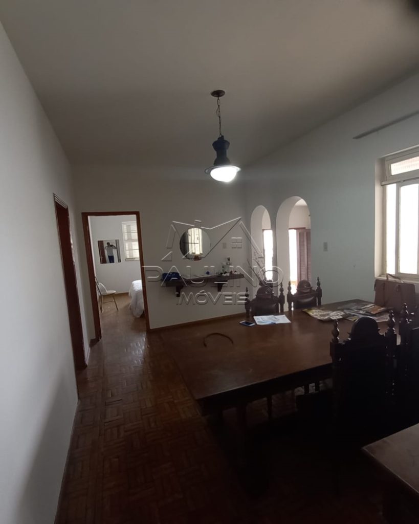 VENDE-SE APARTAMENTO NO CENTRO