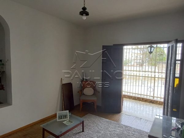 VENDE-SE APARTAMENTO NO CENTRO