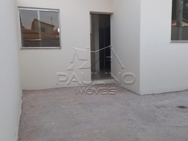 VENDE-SE CASA PRÓXIMO AO CHEIRO VERDE