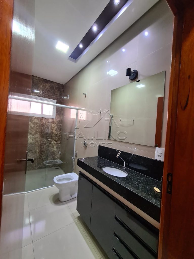 VENDE-SE APARTAMENTO NO CENTRO