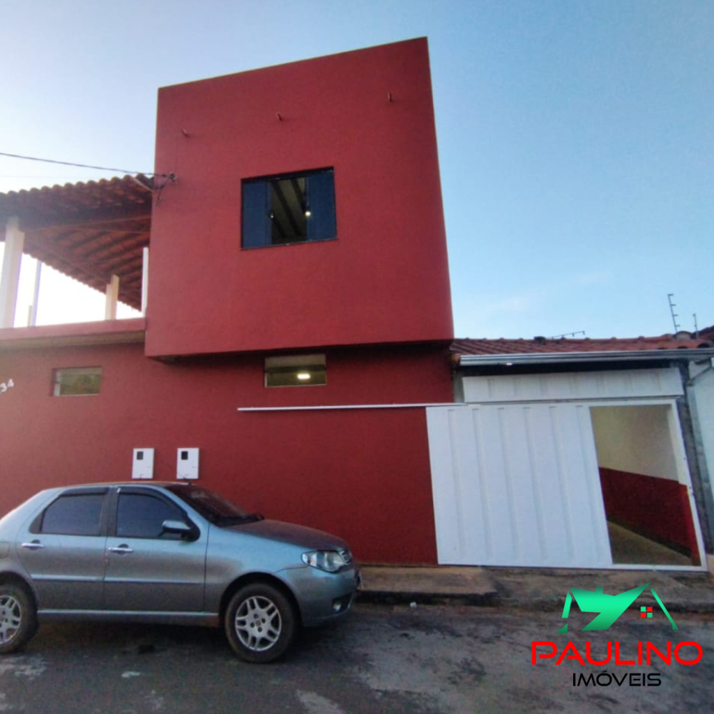 SOBRADO + CÔMODO COMERCIAL – VILA MARILENA