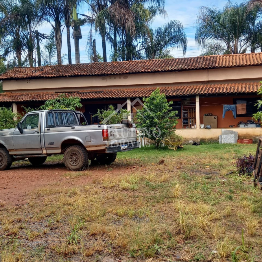 ALUGA-SE BARRACÃO+CASA DISTRITO INDUSTRIAL