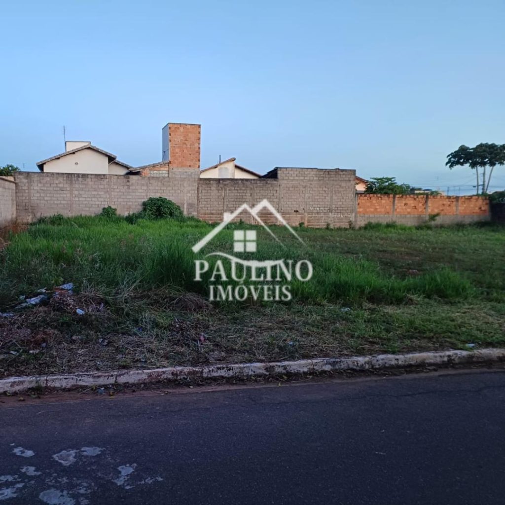 VENDE-SE 2 LOTES – BAIRRO ARISTIDES VIEIRA