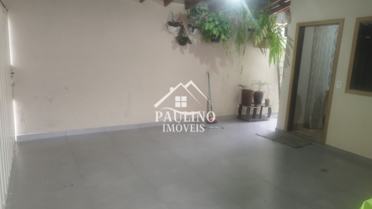 VENDE-SE CASA – BAIRRO VISTA ALEGRE