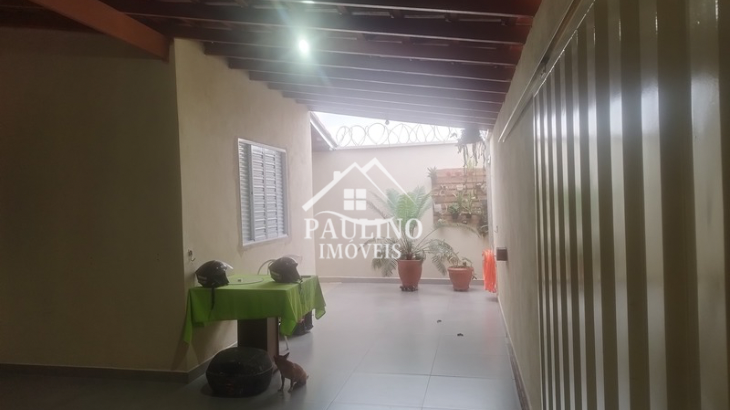 VENDE-SE CASA – BAIRRO VISTA ALEGRE