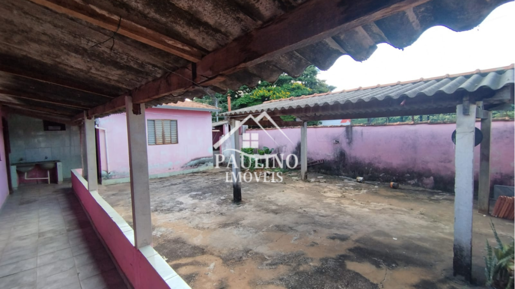 VENDE-SE CASA – BAIRRO SANTA MARGARIDA