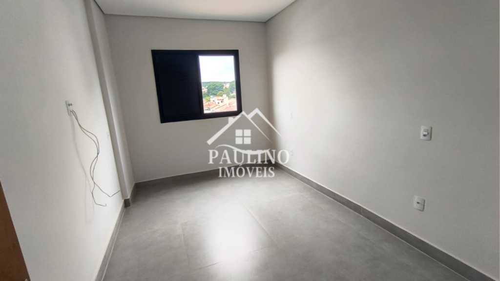 VENDE-SE APARTAMENTO – CENTRO