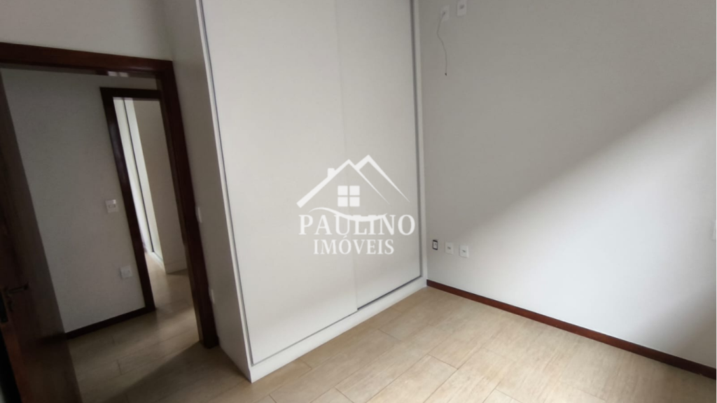 VENDE-SE APARTAMENTO – CENTRO