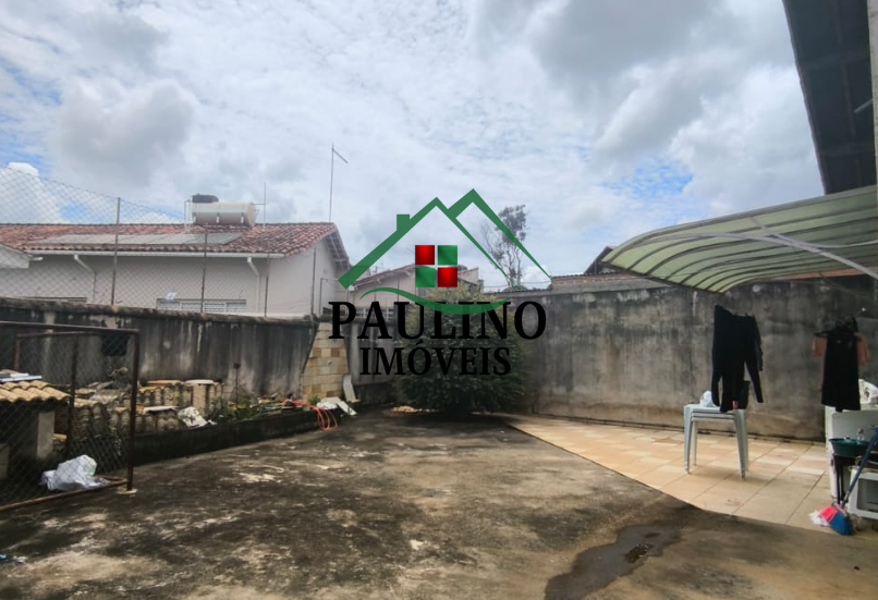 CASA À VENDA – CENTRO