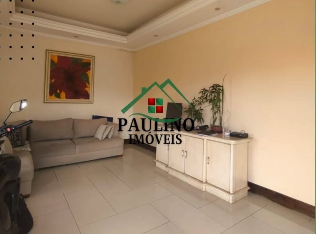 CASA À VENDA – CENTRO