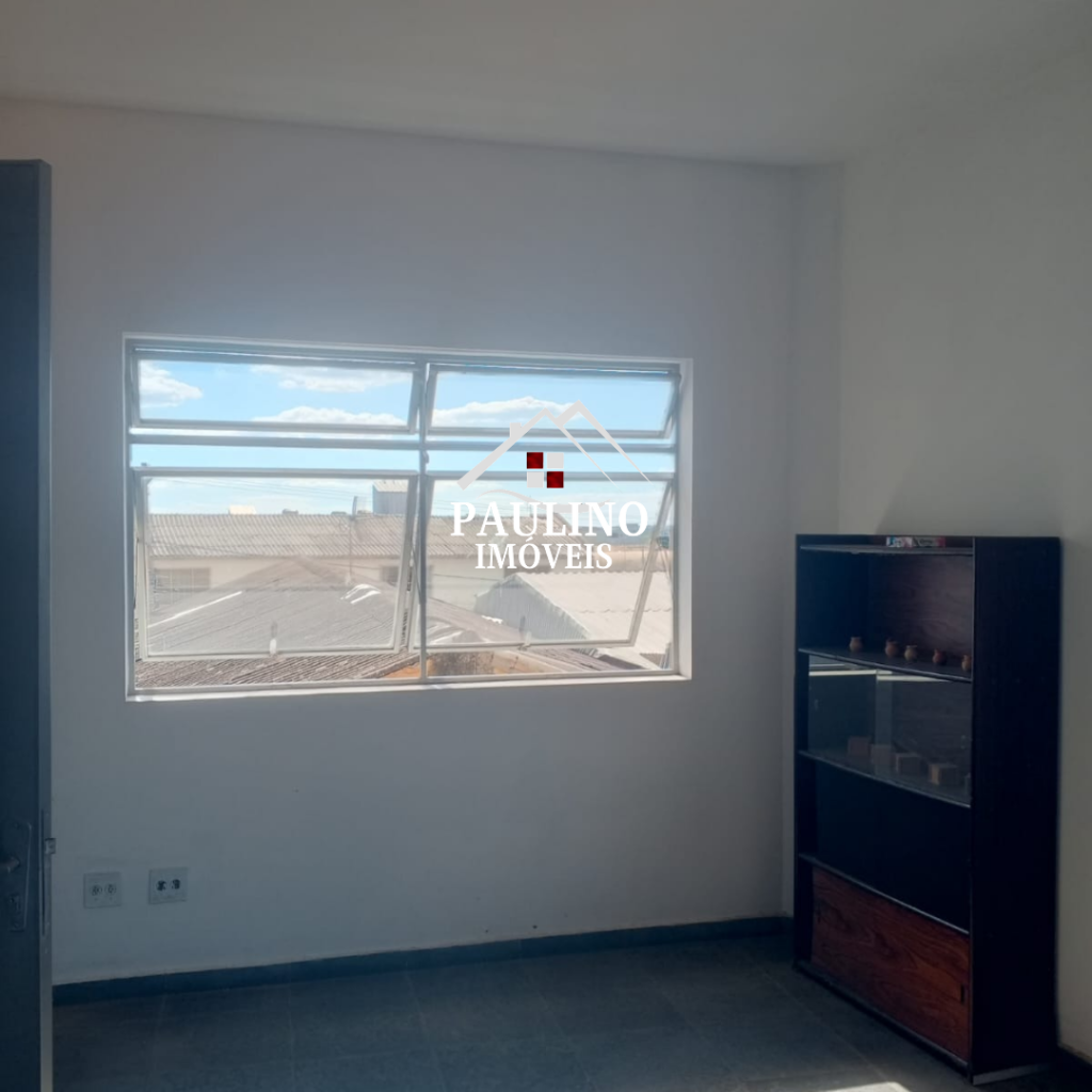 ALUGA SE SALA COMERCIAL (EM CIMA DO BRADESCO)