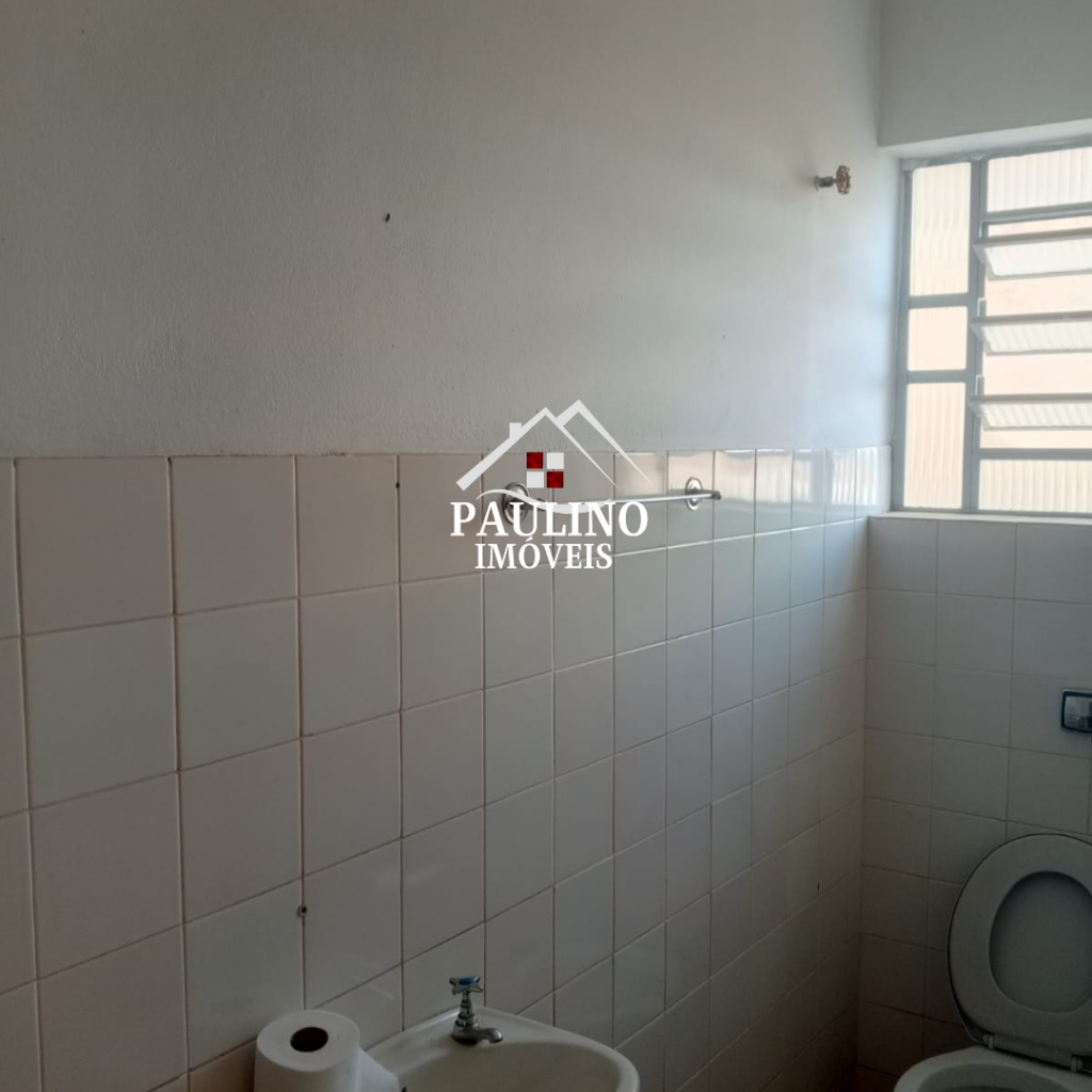 ALUGA SE SALA COMERCIAL (EM CIMA DO BRADESCO)