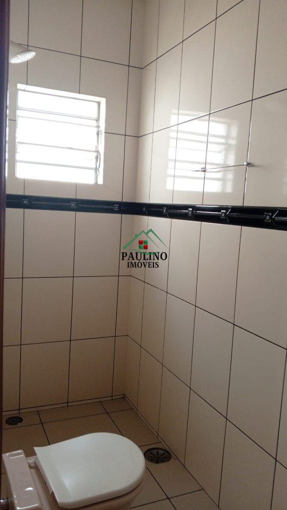 ?ALUGA-SE BARRACÃO ?