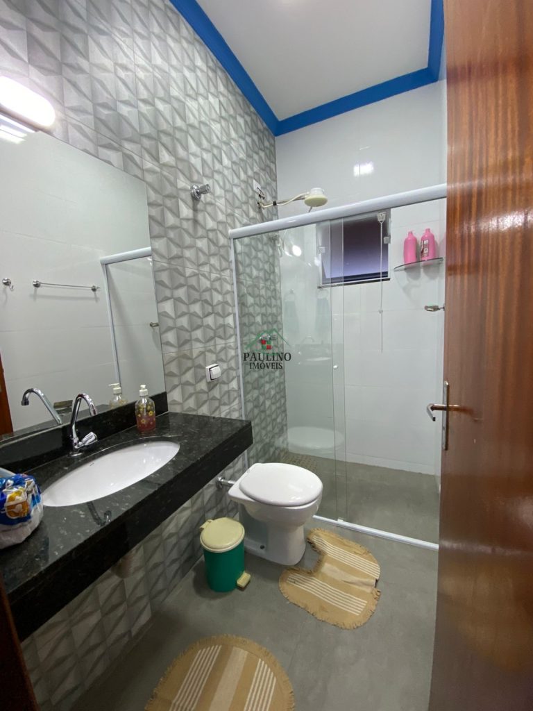 CASA DE PISCINA Á VENDA