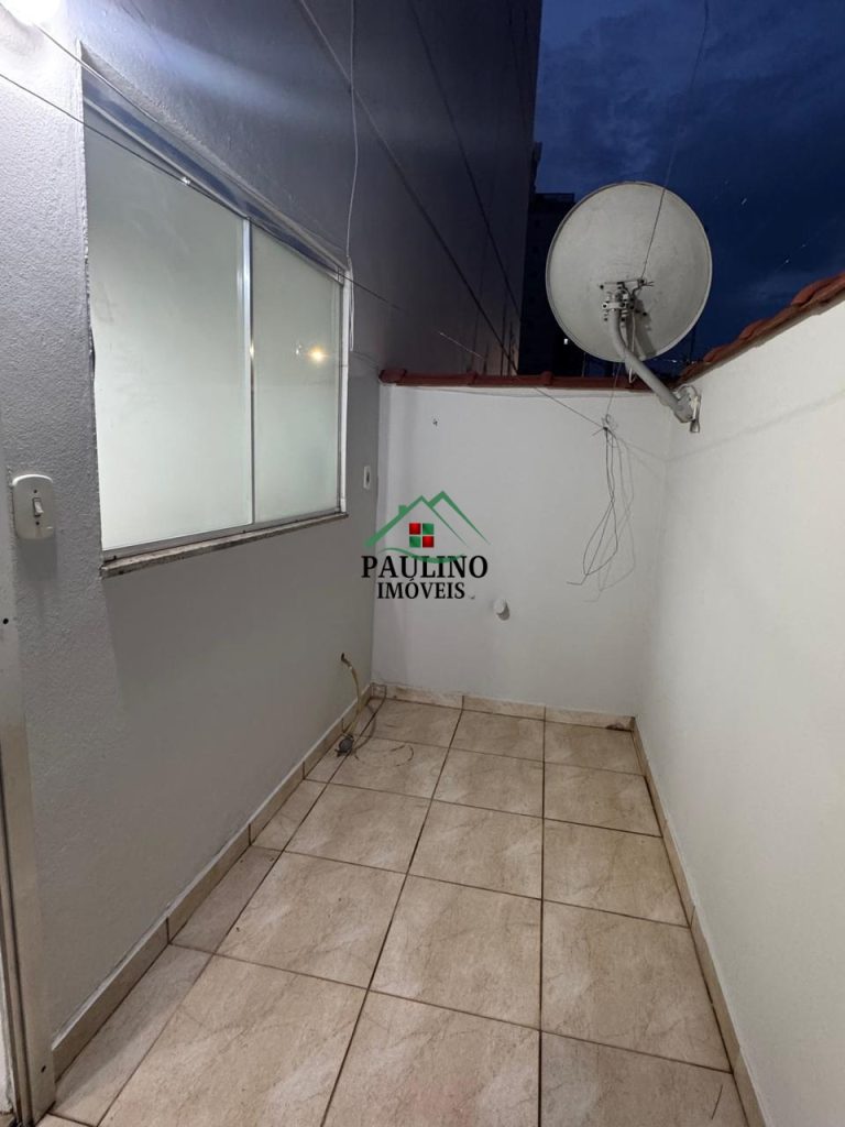 ?ALUGA-SE APARTAMENTO ?