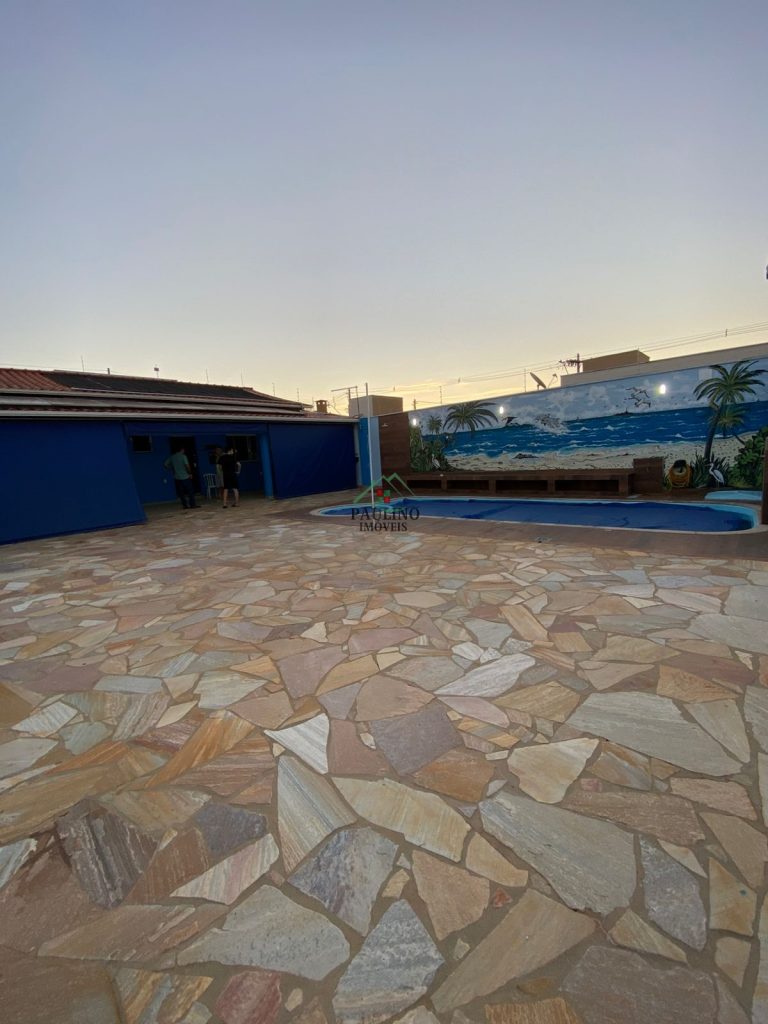 CASA Á VENDA