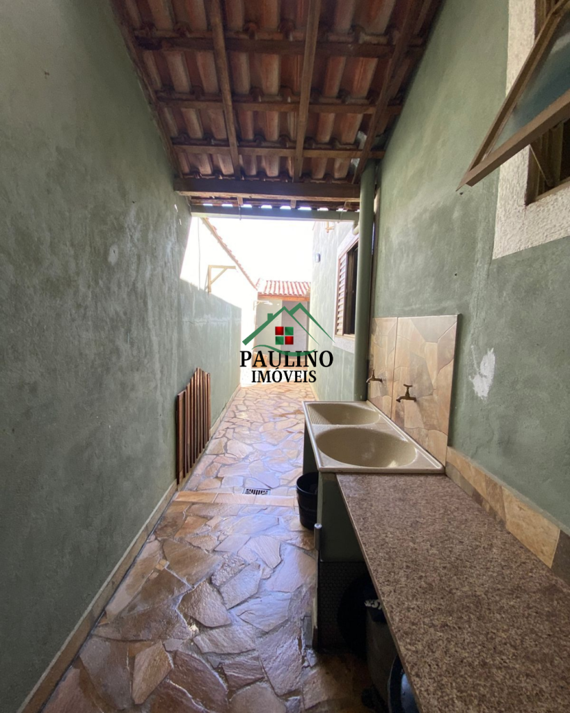 SOBRADO Á VENDA