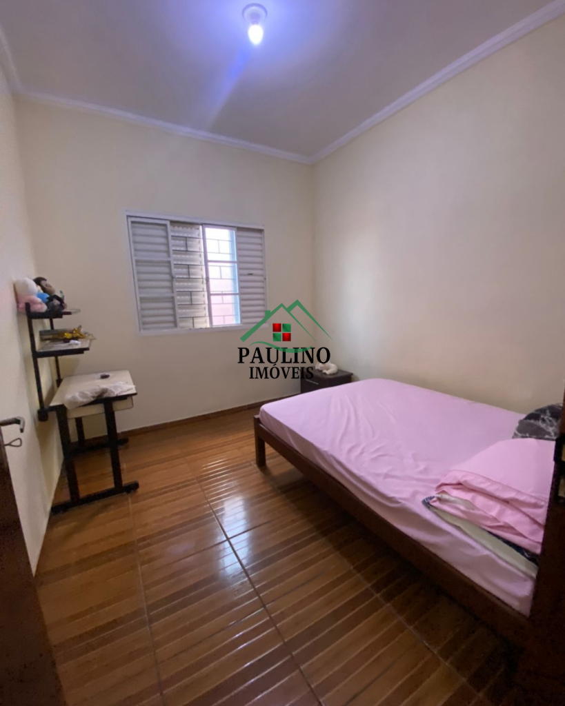CASA Á VENDA