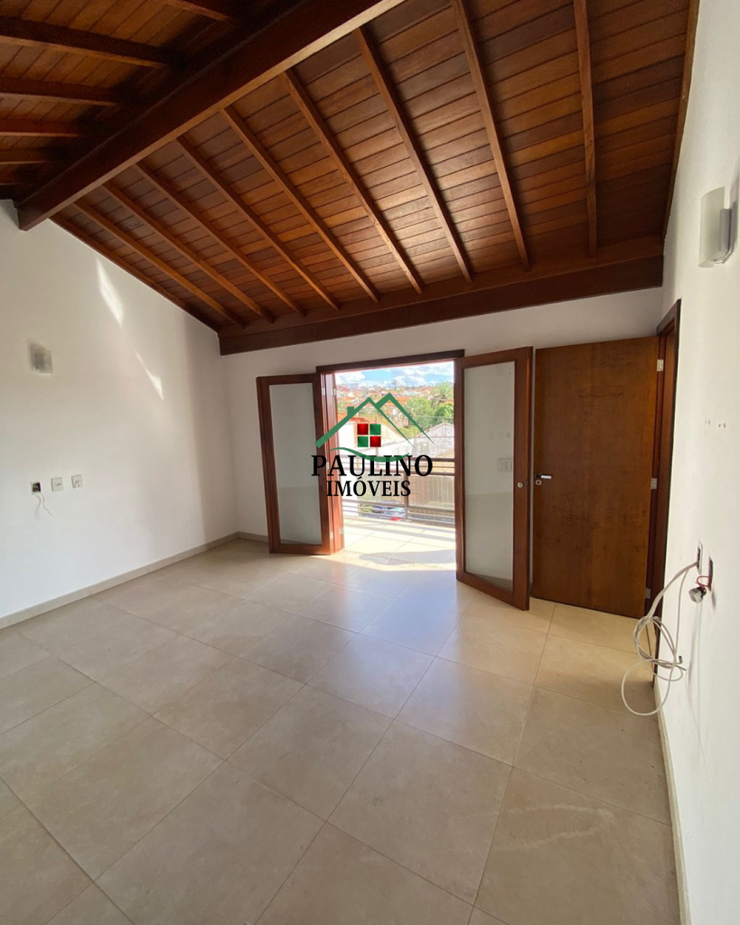 CASA Á VENDA