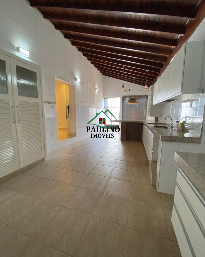 CASA A VENDA