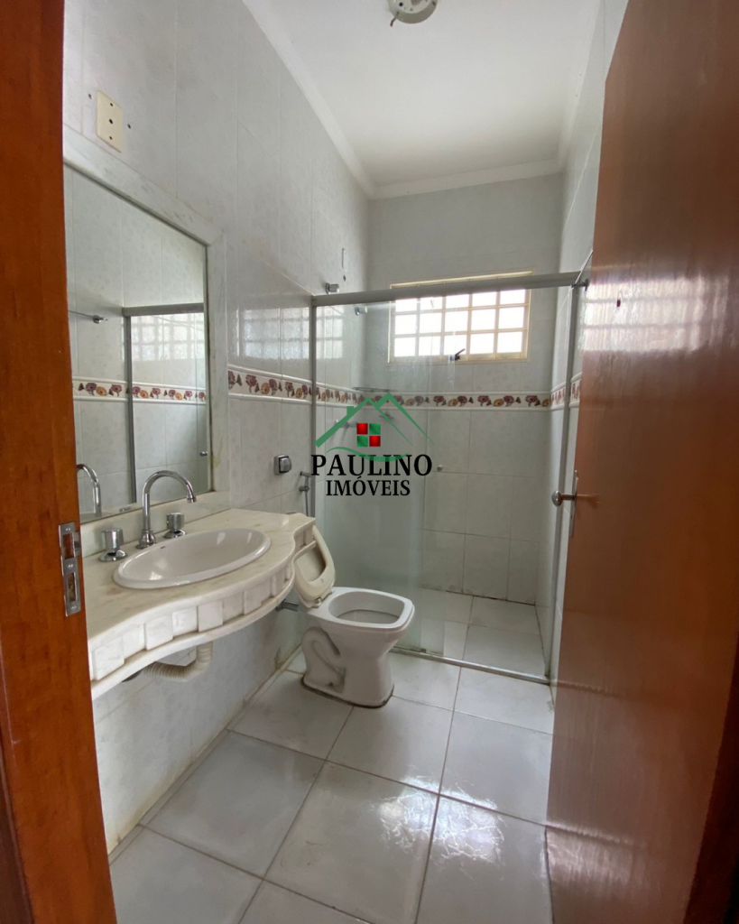 CASA Á VENDA