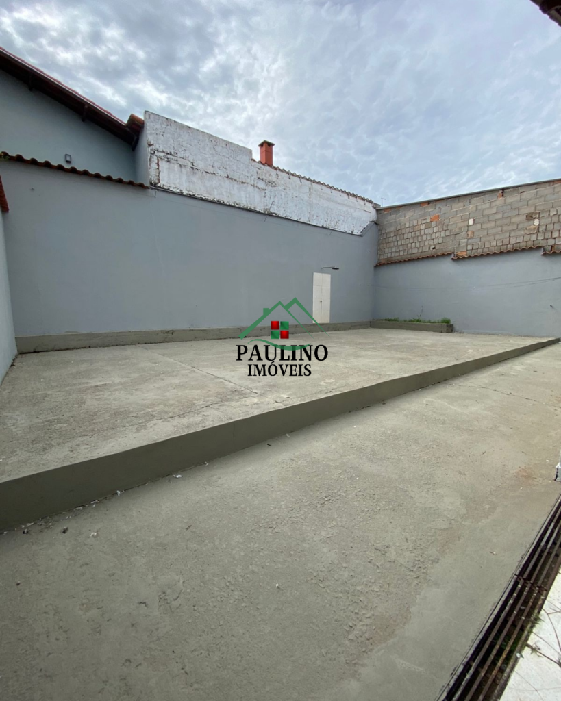 CASA Á VENDA