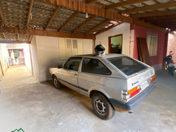 CASA Á VENDA