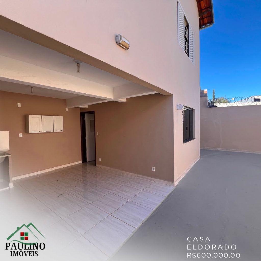 CASA Á VENDA