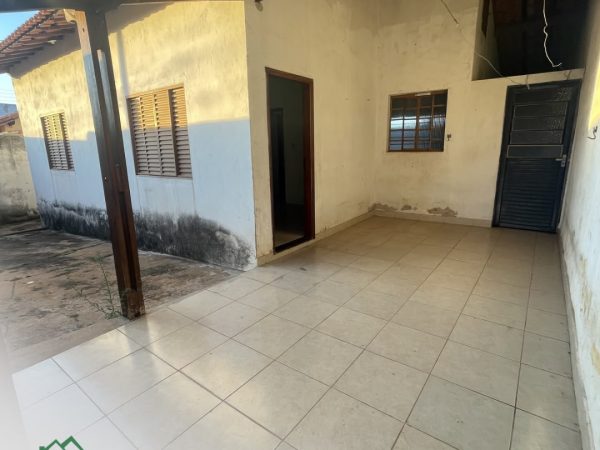 CASA Á VENDA