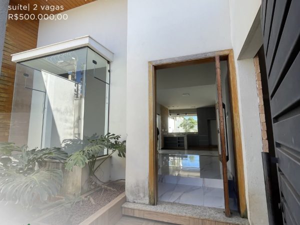 CASA Á VENDA