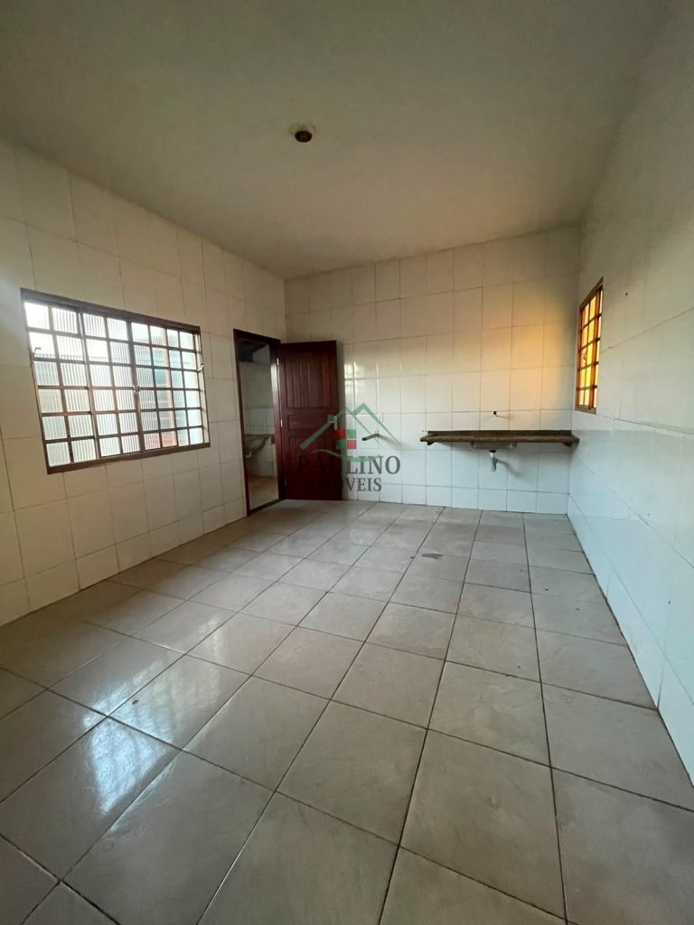 CASA Á VENDA