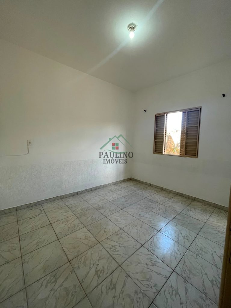CASA Á VENDA