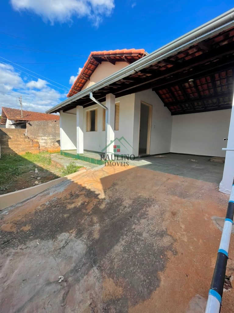 CASA Á VENDA