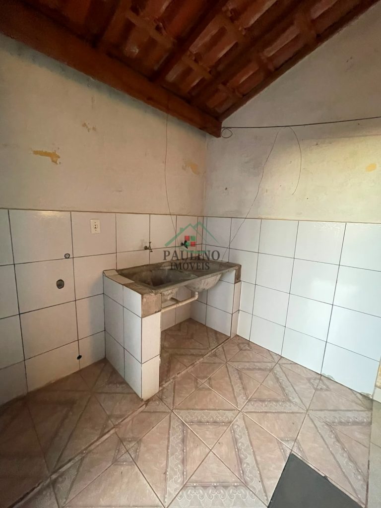 CASA Á VENDA