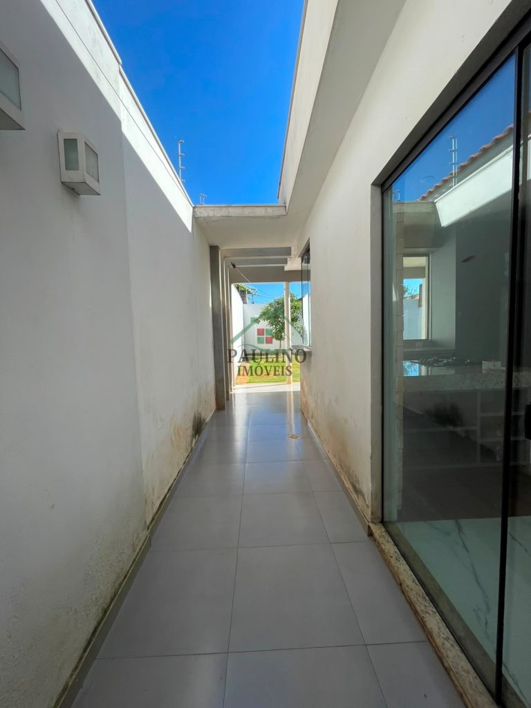 CASA Á VENDA