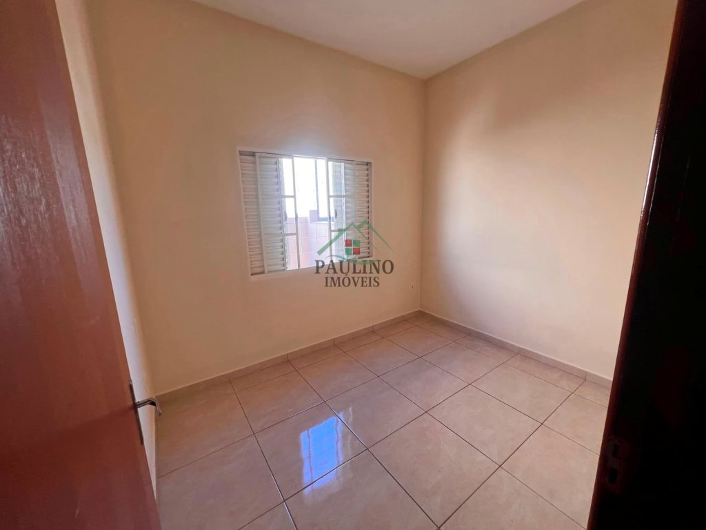 CASA Á VENDA