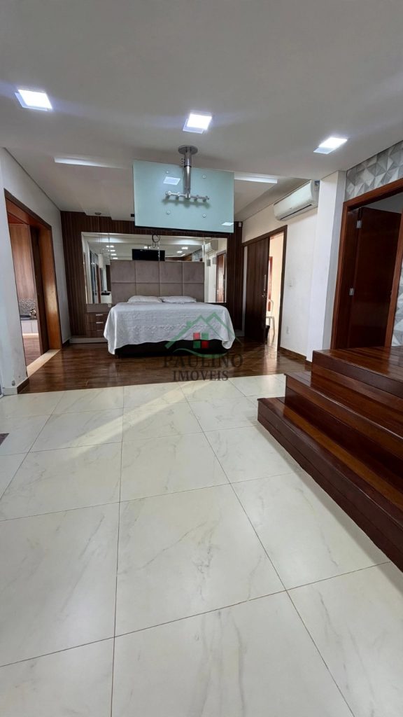 SOBRADO Á VENDA