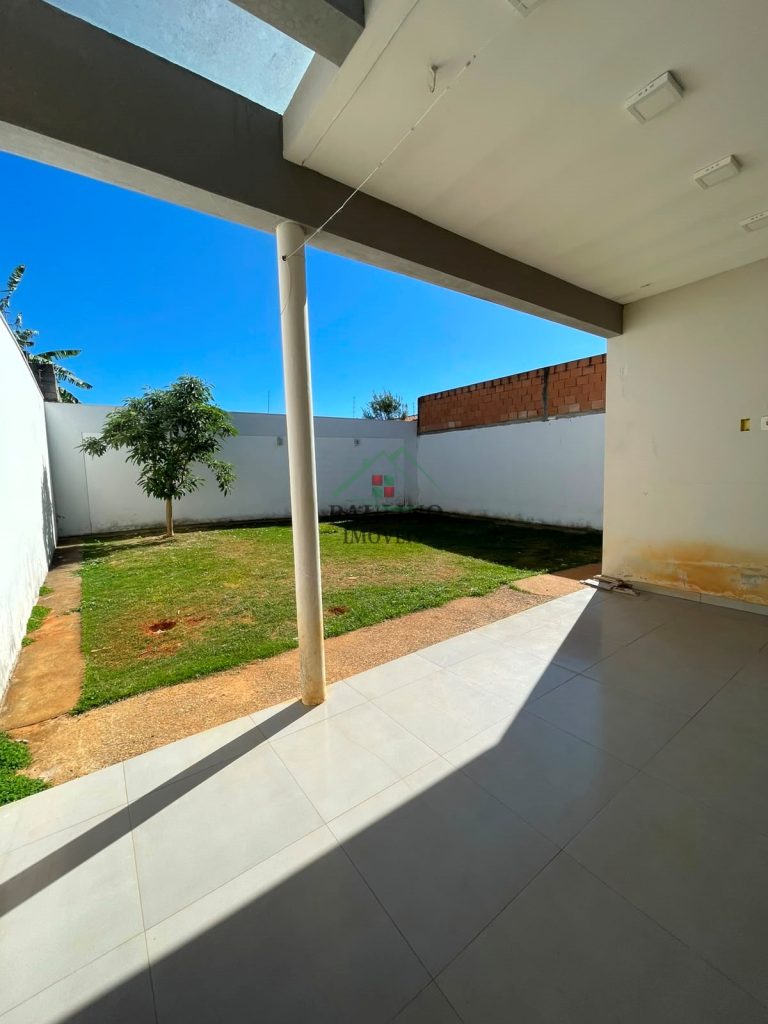 CASA Á VENDA